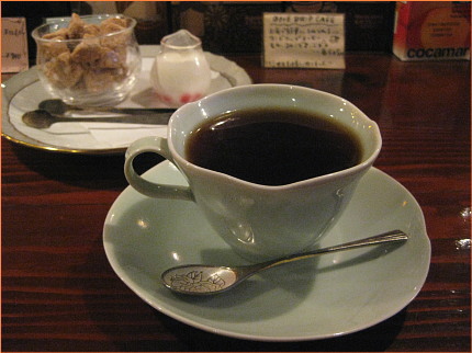 知立市　カフェ