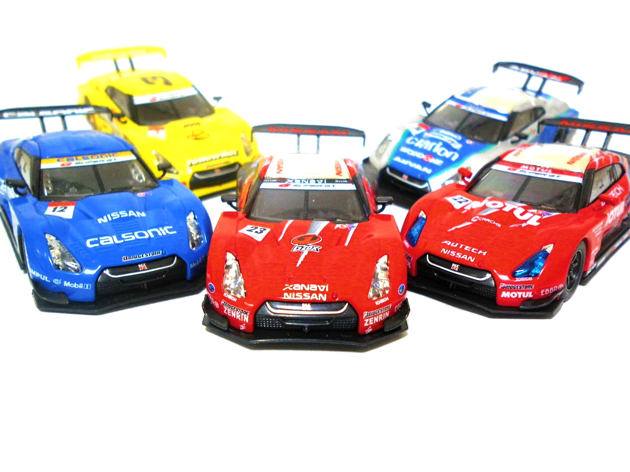 KYOSHO 1/64 XANAVI NISMO GT-R 2008 SUPER GT | アペックスの趣味ノート