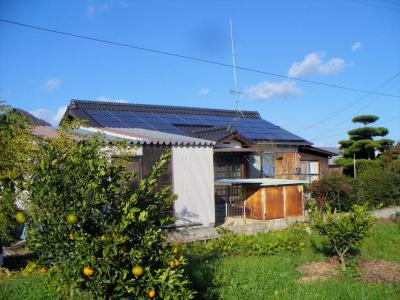 043 生口島 T様邸　京セラ太陽光発電（５．９５ＫＷ）設置工事　正義の味方　べんりＭＡＮ　１５