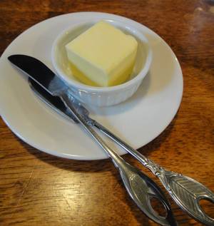 ポンレベック　バター