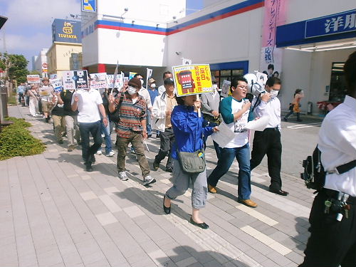 2012.3.18沖縄偏向報道抗議デモ