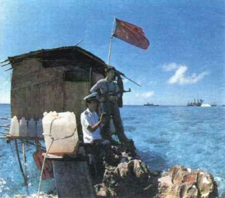 支那がベトナムから武力で奪った南沙諸島のジョンソン南礁（Johnson South Reef）（赤瓜礁）