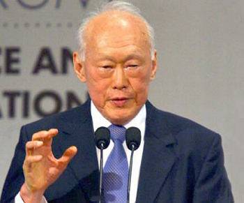 日本が移民拒否を続ければ国は亡びる＝シンガポール・李光耀元首相