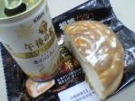 ドラマ「相棒」×山崎製パン「紅茶＆紅茶（ホイップ入り）」