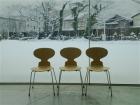雪と椅子