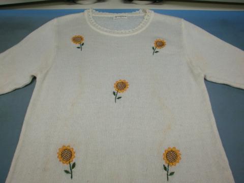 黄ばみセーター20120702前1