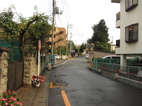 朝霞市栄町の旧道