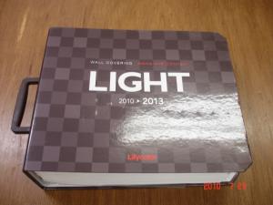 リリカラ　壁紙見本帳「LIGHTライト2010-2013」