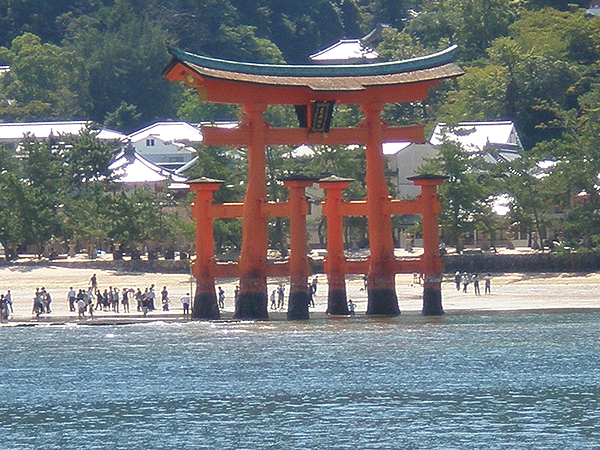 itsukushima.jpg